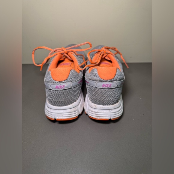 Women’s Nike Revolution 2 Running Athletic Shoes - Picture 4 of 7